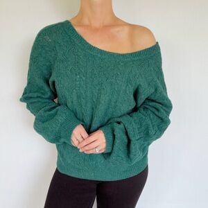 SO green lace up v-back slouchy off-shoulder stretchy spandex blend sweater XL